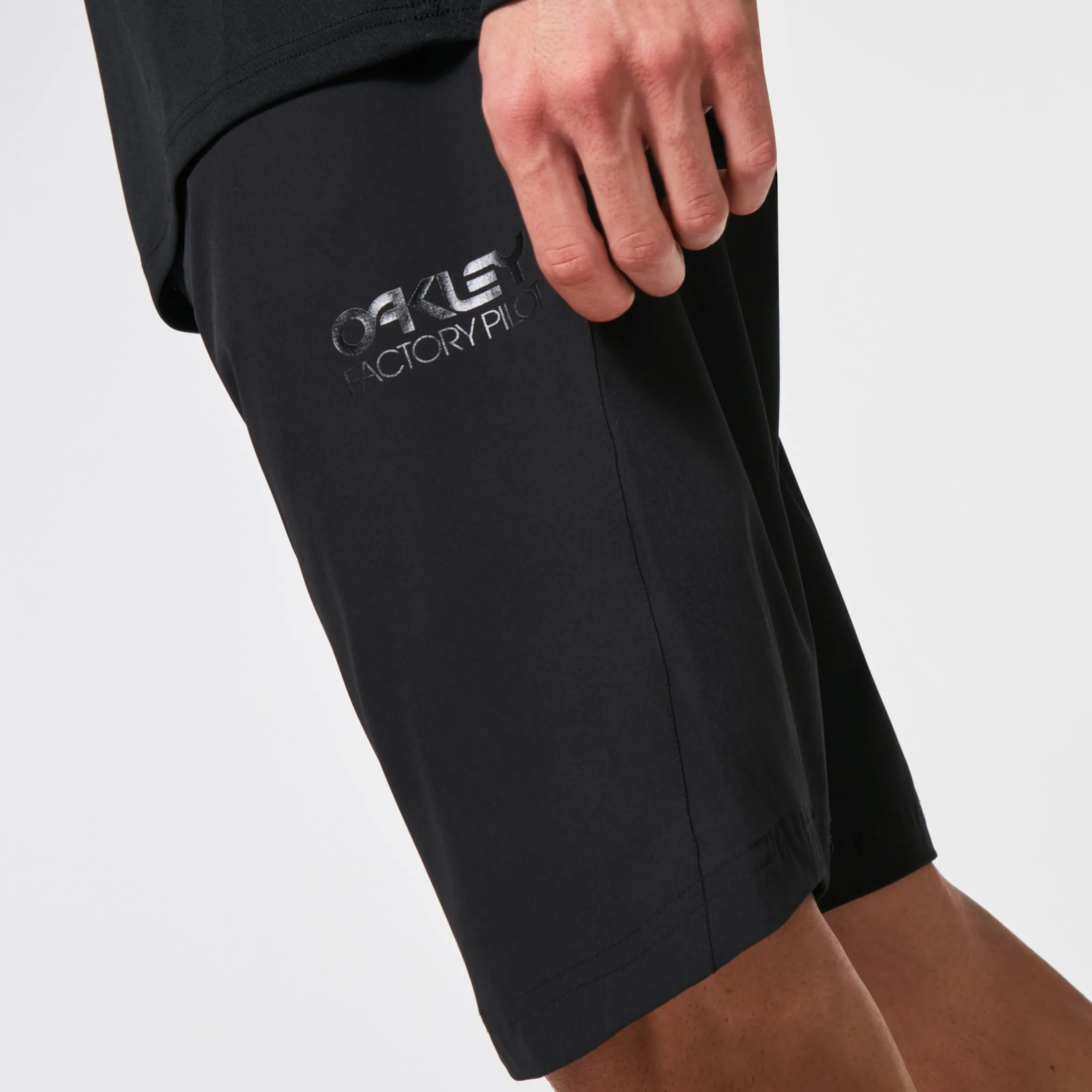 Oakley Arroyo Trail Shorts Blackout Outlet