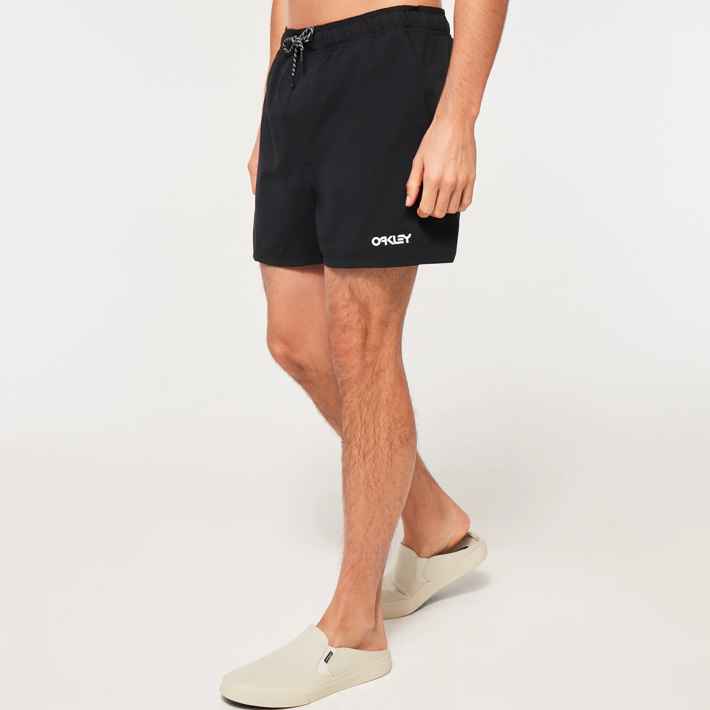 Oakley Beach Volley 16" Beachshort Blackout Online