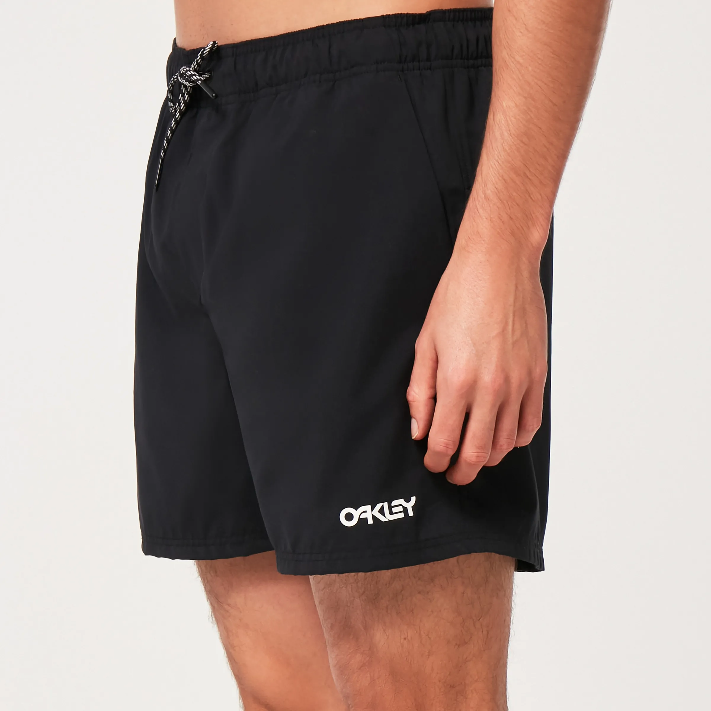 Oakley Beach Volley 16" Beachshort Blackout Online