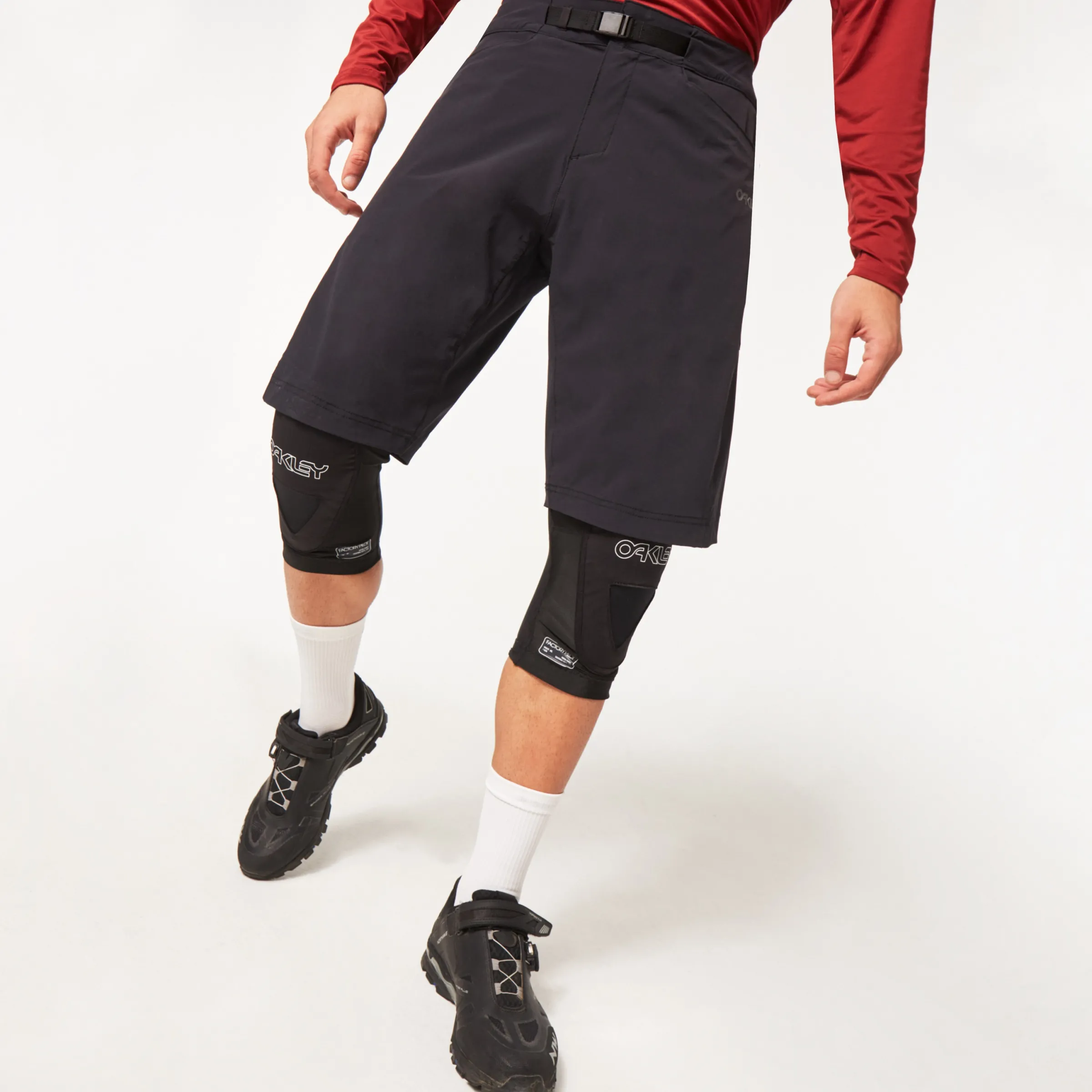 Oakley Drop In Mtb Short Blackout Store
