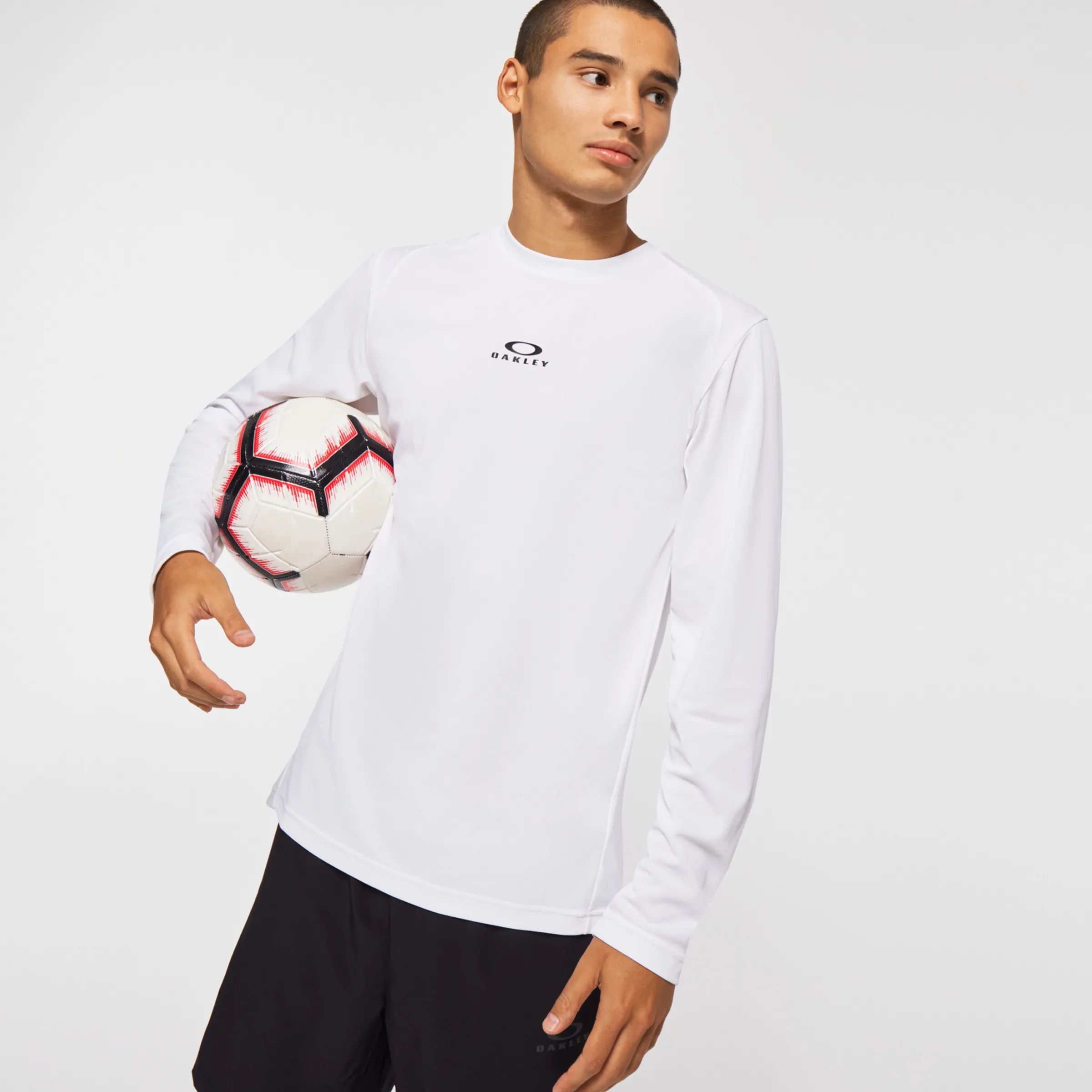 Oakley Foundational Training Long Sleeve Tee White Online