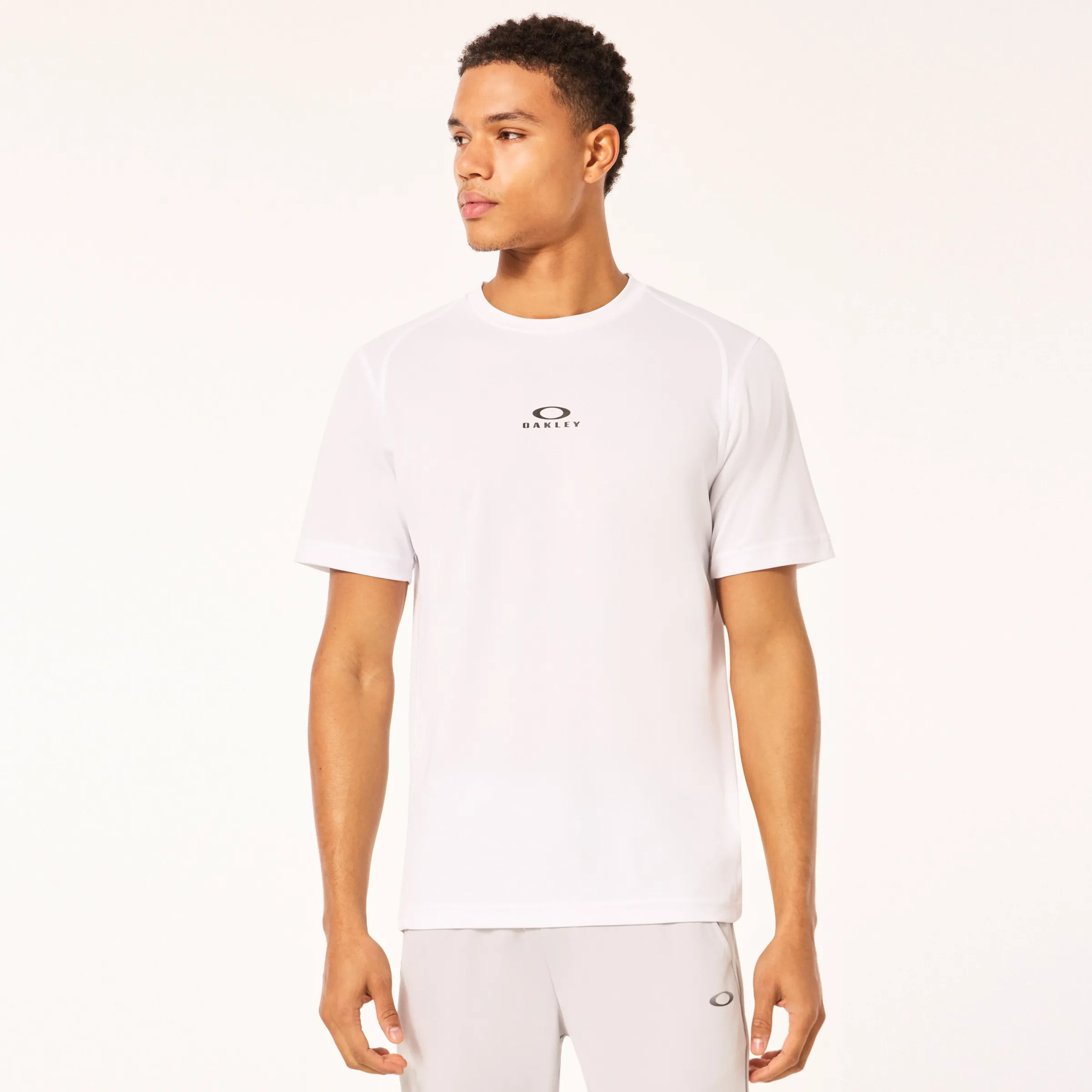 Oakley Foundational Training Short Sleeve Tee White Outlet