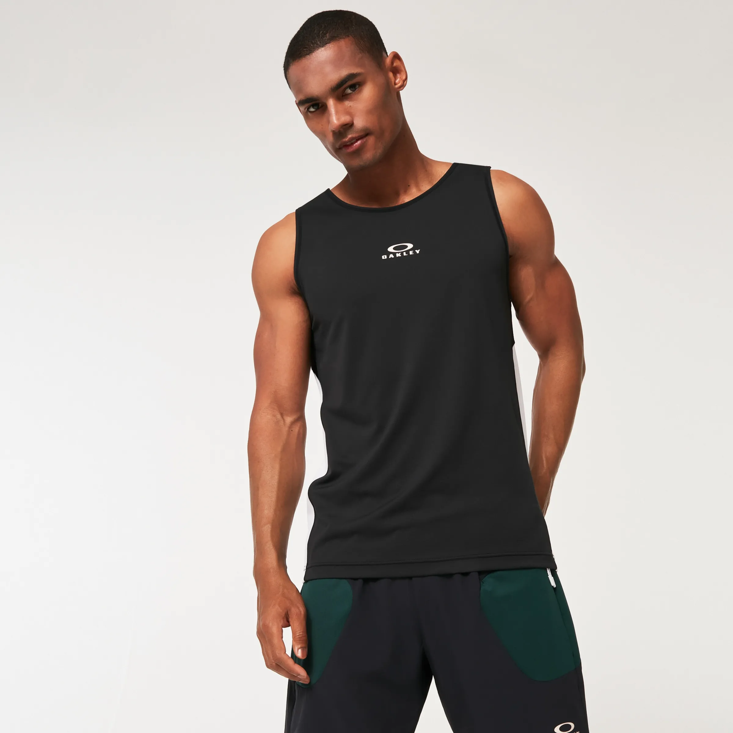 Oakley Pursuit Lite Tank Blackout Outlet