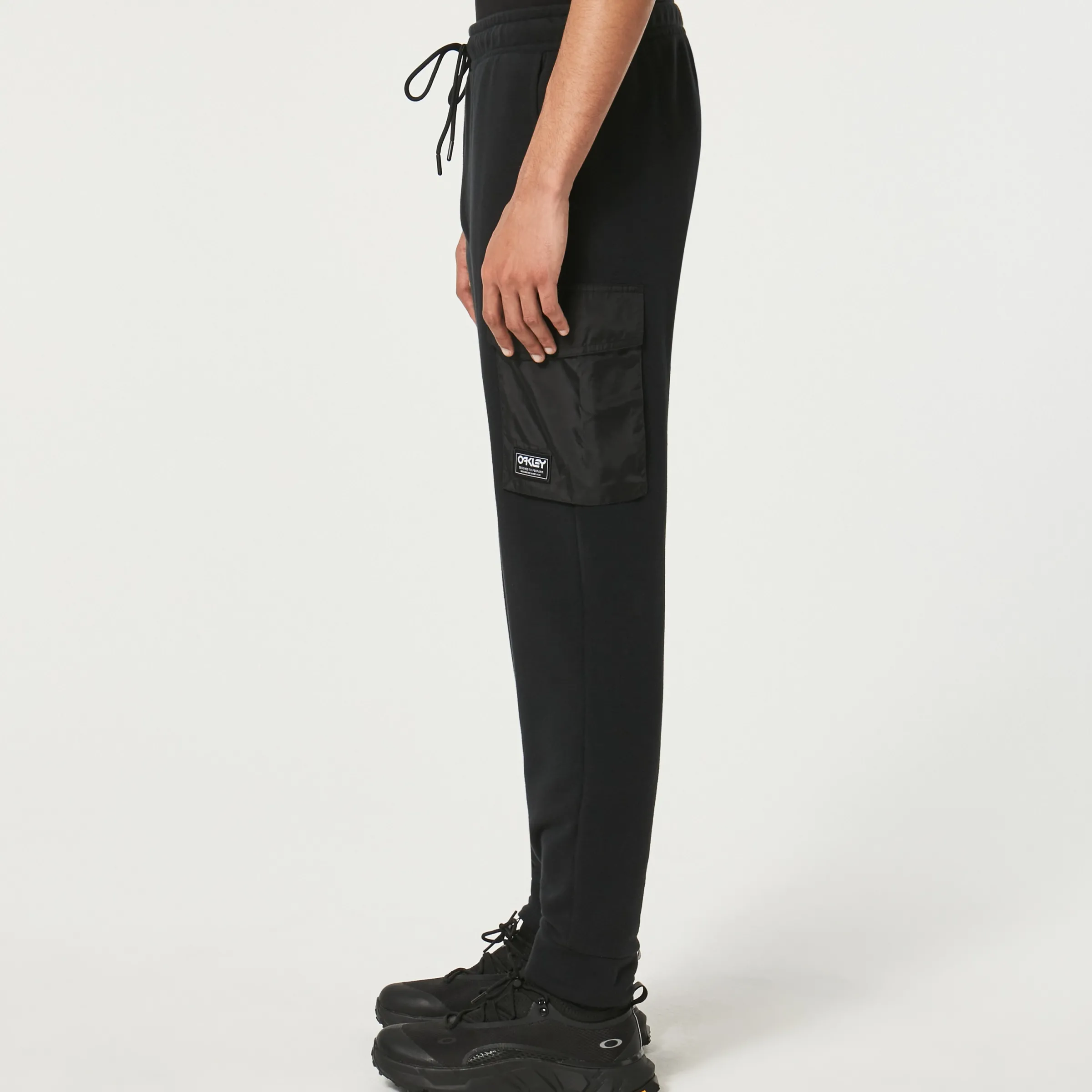 Oakley Road Trip Rc Cargo Sweatpants Blackout Sale