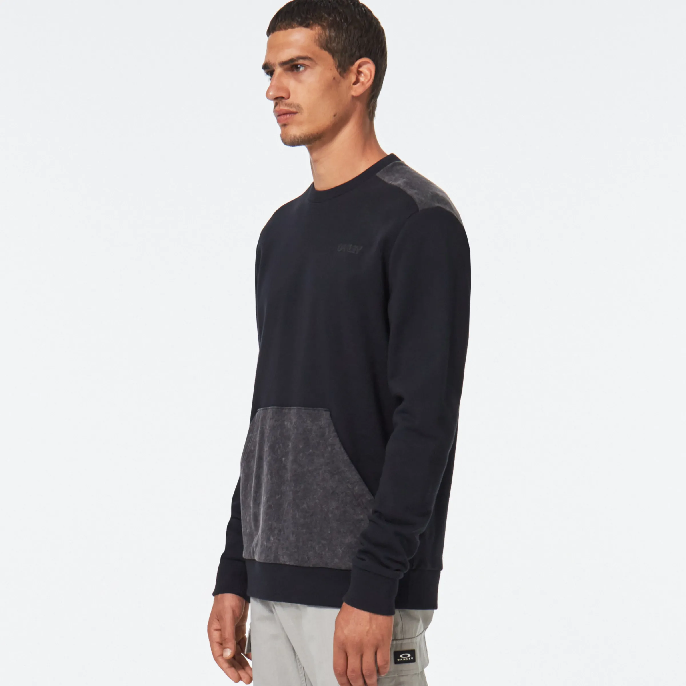 Oakley Soft Dye Crew Sweatshirt Blackout Shop