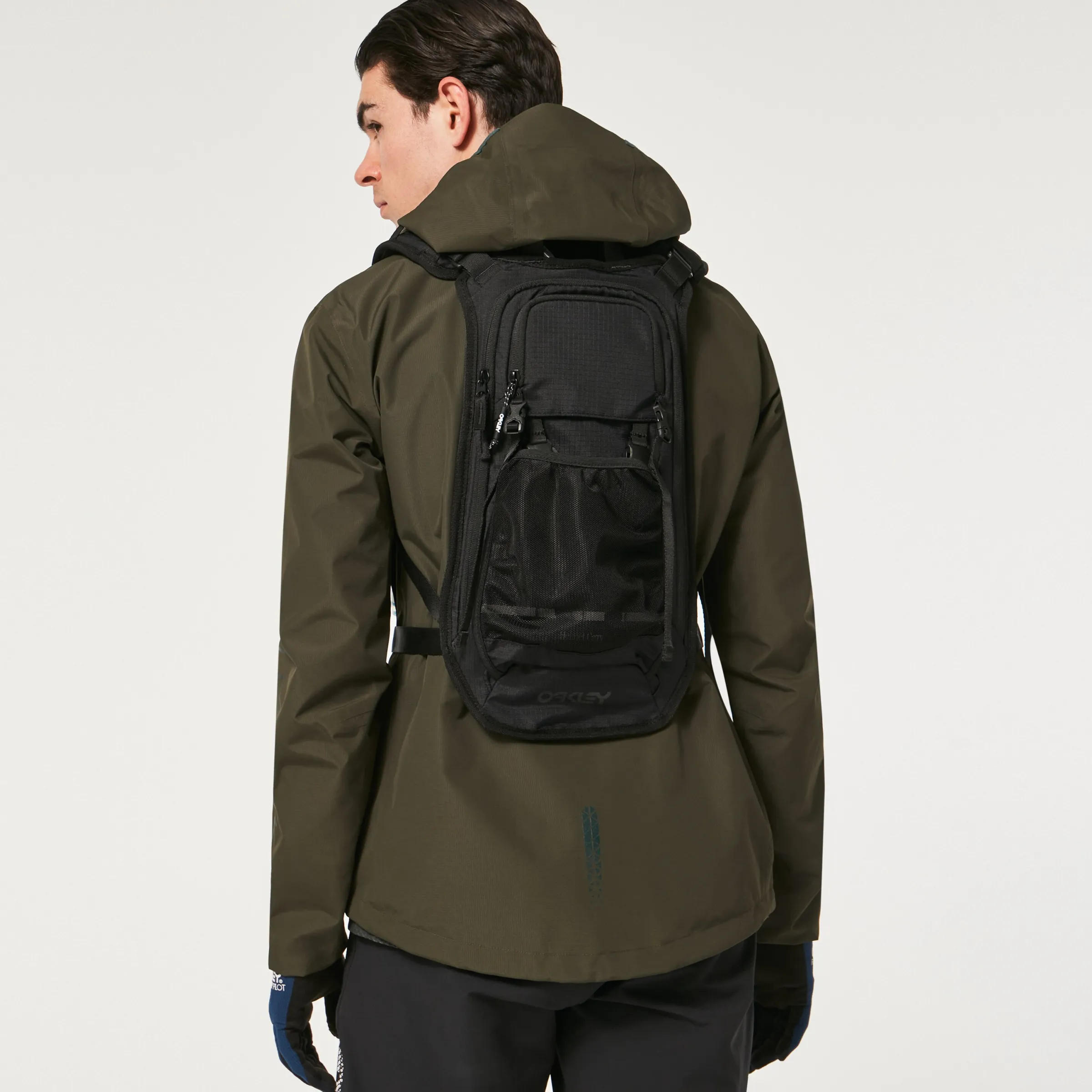Oakley Switchback Hydration Pack Blackout Hot