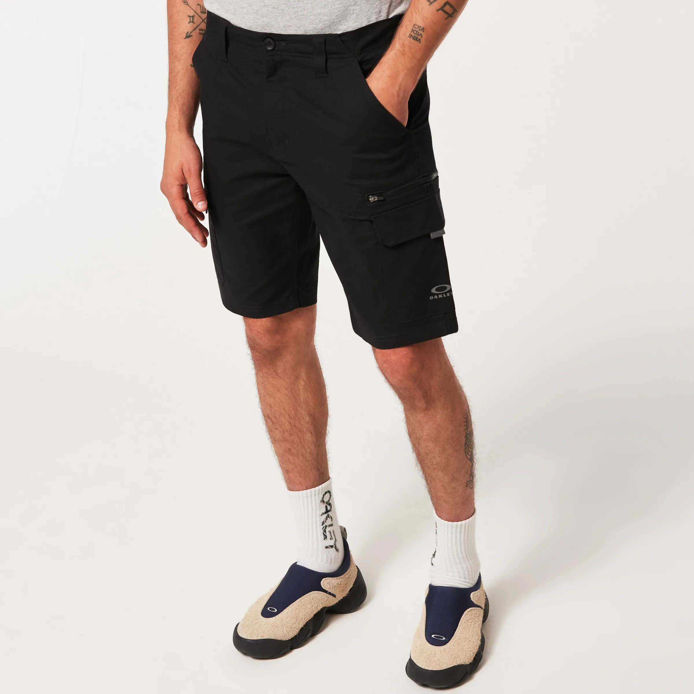 Oakley Vanguard Cargo Short 3.0 Blackout Sale